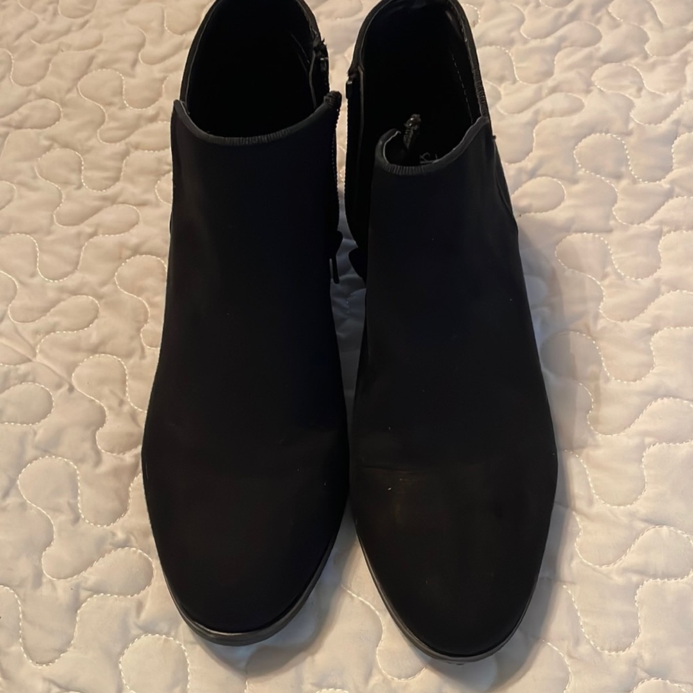 Black ankle boots suede material size 5m